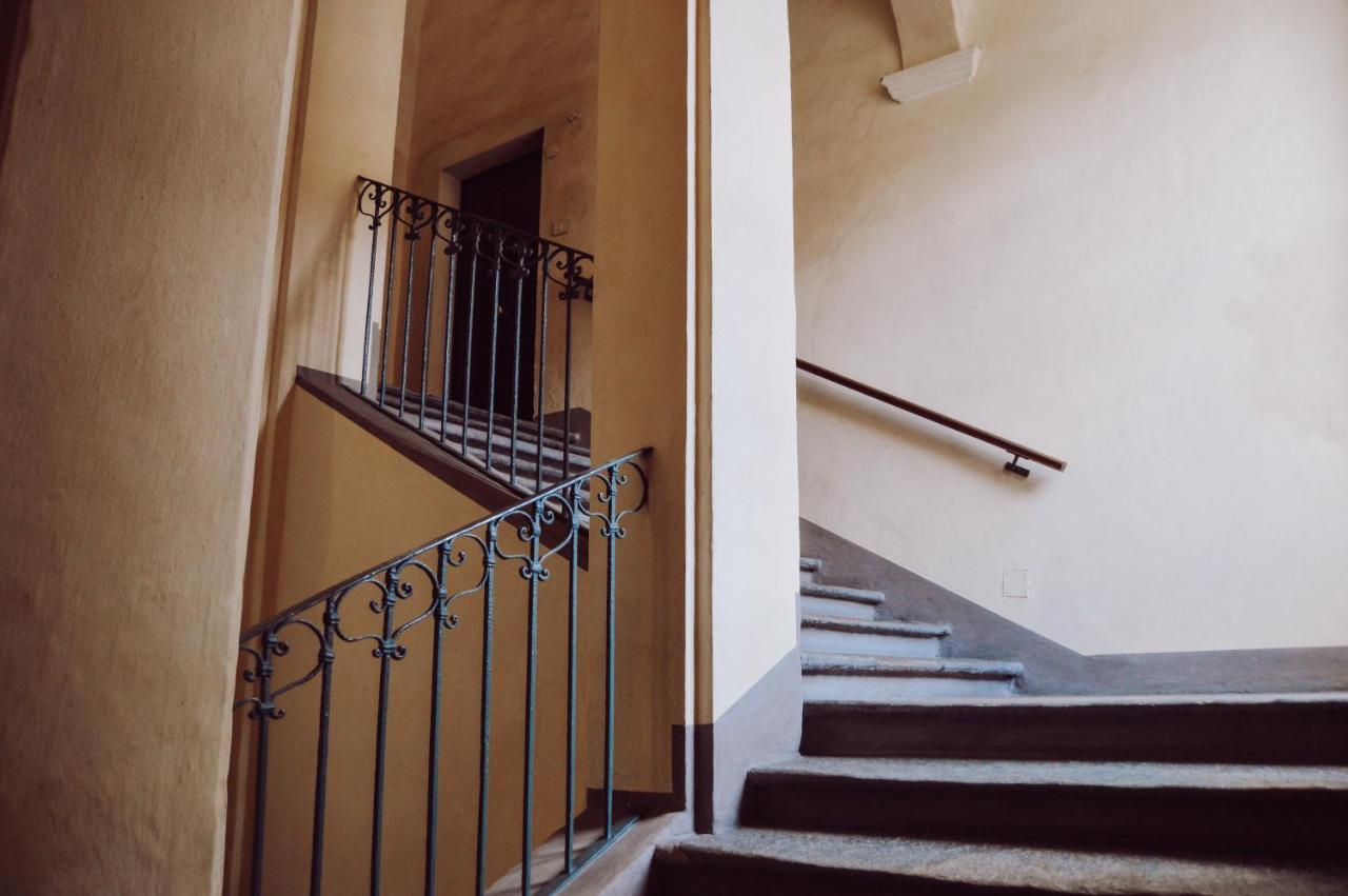 Historic Center Charming Apartment Free Wi-Fi Savigliano Exterior foto